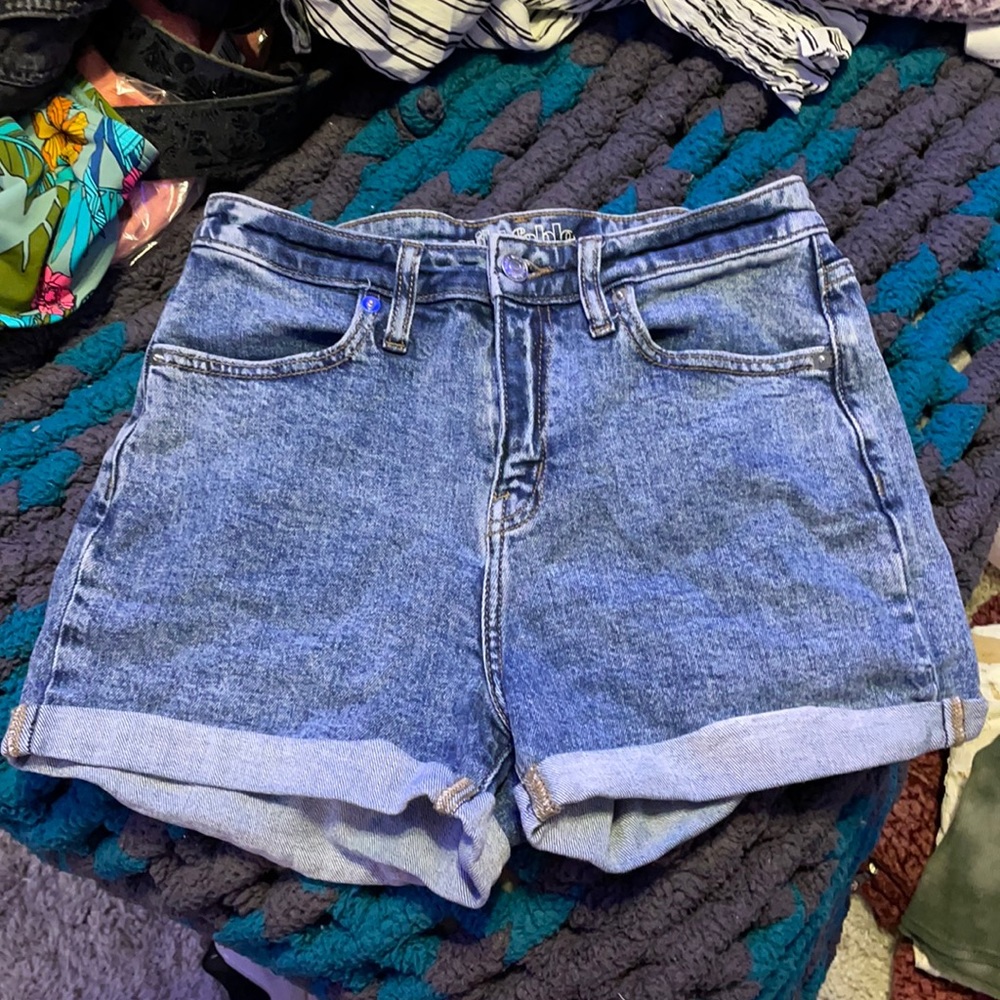 Wild Fable size 4 Jean shorts